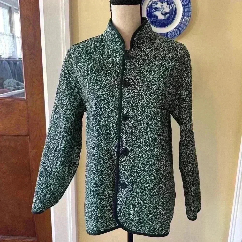 Vintage | Reversible Asian Inspired Quilted Jacket - Picture 3 of 9